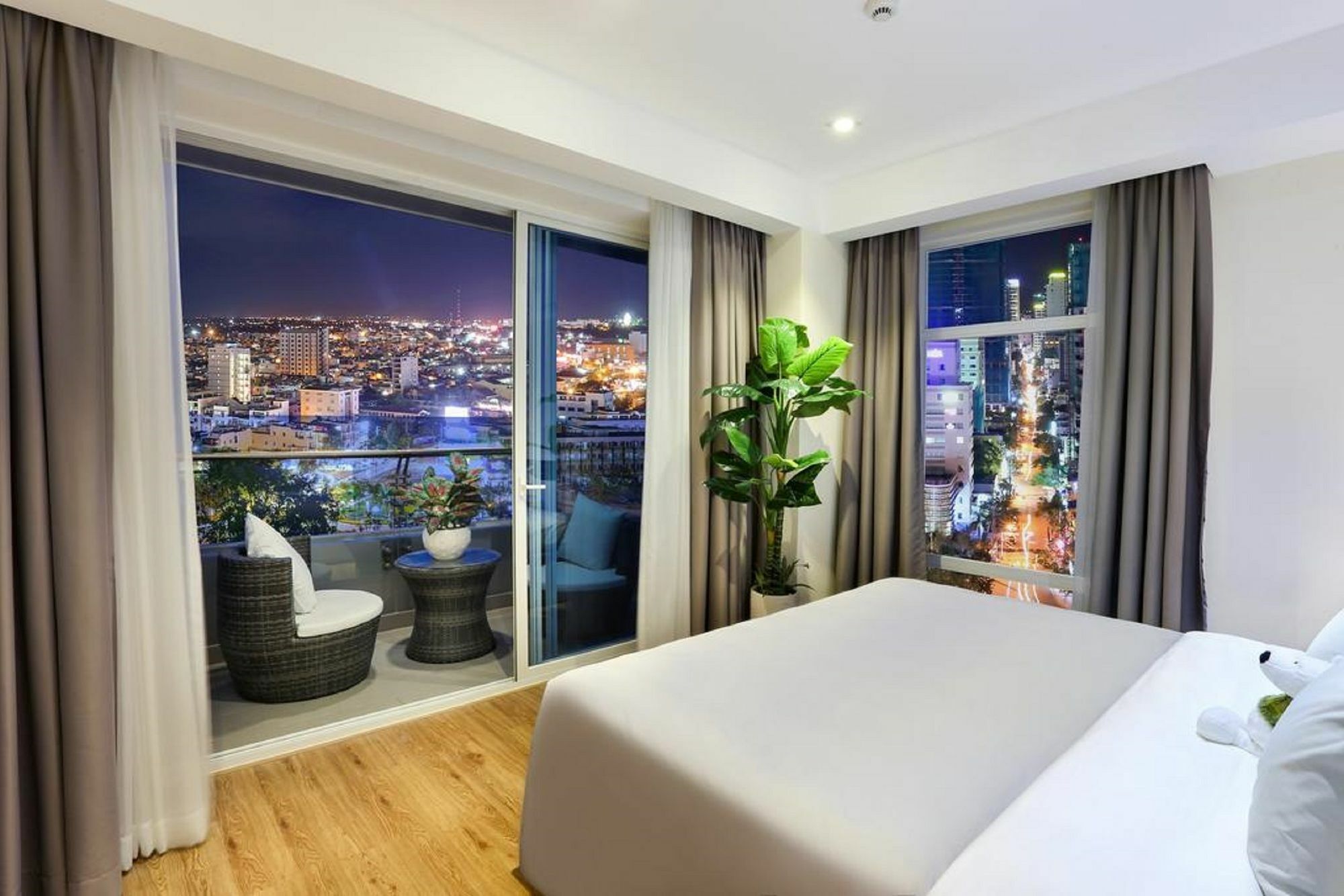 Atlantica Balcony Ocean View Serviced Apartment Nha Trang Ngoại thất bức ảnh